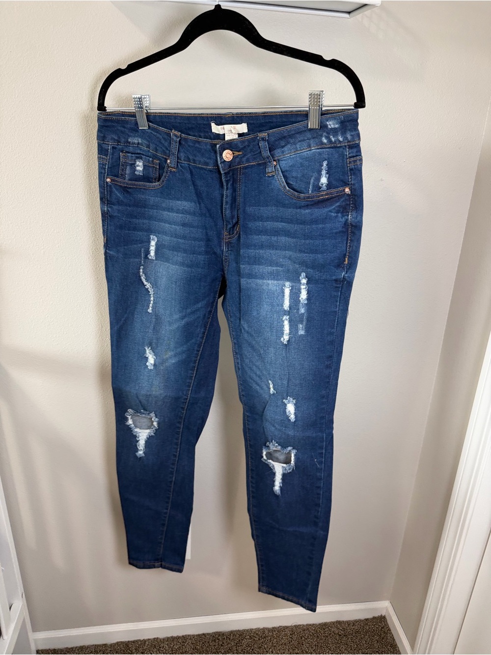 Forever 21 Dark Blue Distressed Skinny Jeans